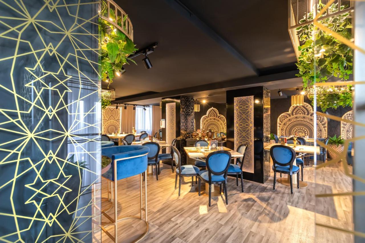 Alex&George Boutique Hotel Cluj-Napoca Buitenkant foto