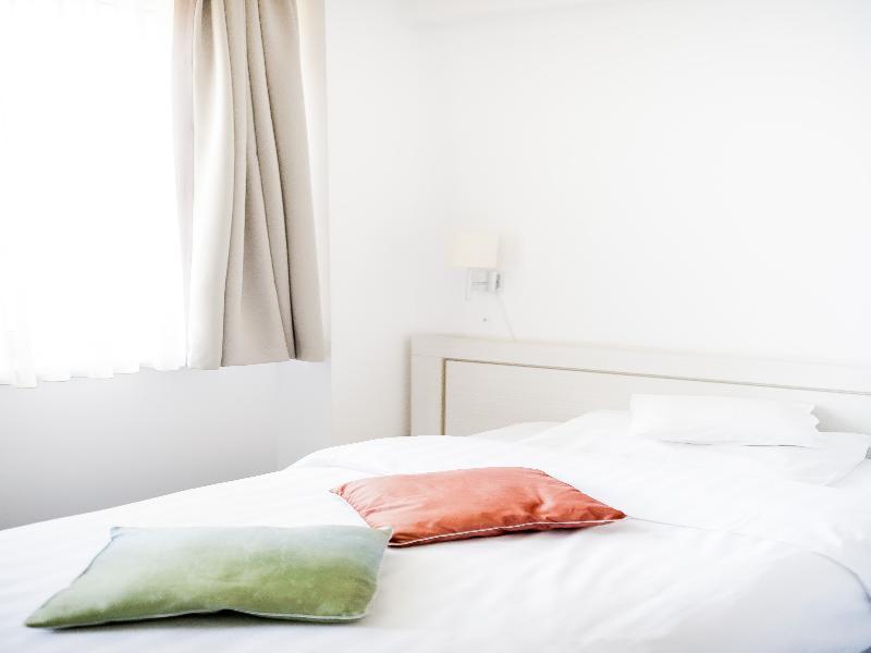 Alex&George Boutique Hotel Cluj-Napoca Buitenkant foto