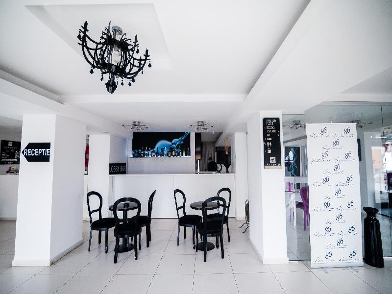 Alex&George Boutique Hotel Cluj-Napoca Buitenkant foto